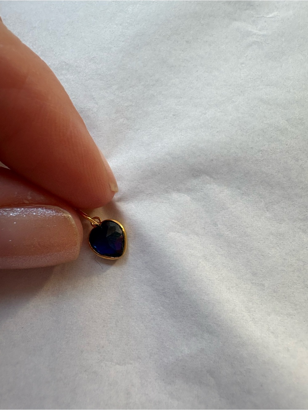 14k Gold Sapphire Heart Pendant - Picture 2 of 6
